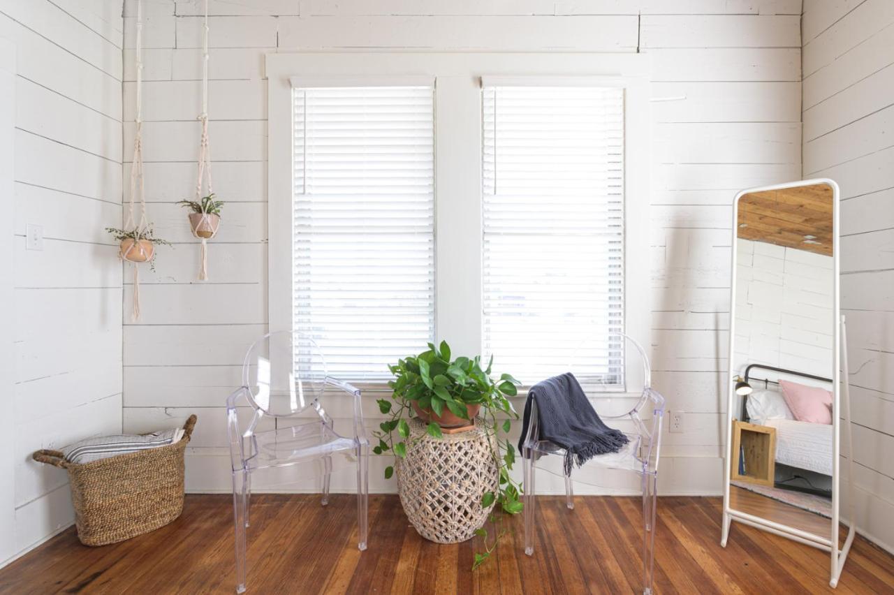 Restored 1930S Uptown Bungalow 2 Min. To Magnolia Waco Buitenkant foto